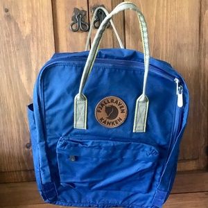 FJALLRAVEN Backpack NWOT
